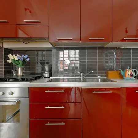 Giurafa Vatican Apartament شقة *