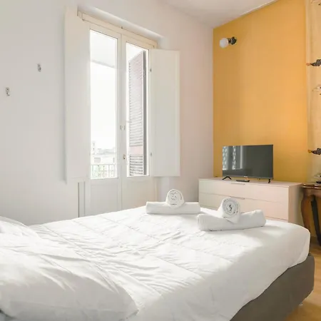Giurafa Vatican Apartament 아파트